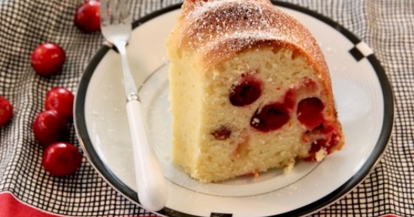 Cranberry Orange Cake