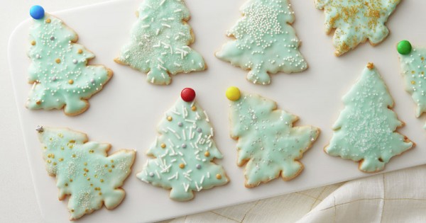 Retro Tinsel Christmas Tree Cookies
