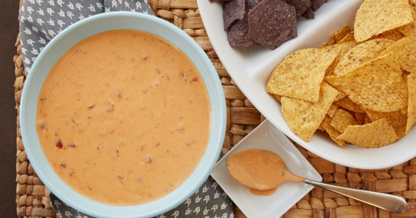 Two-Ingredient Slow-Cooker Queso Dip