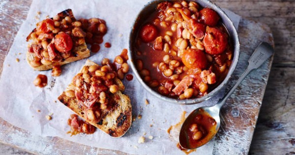 Smoky bacon beans on toast