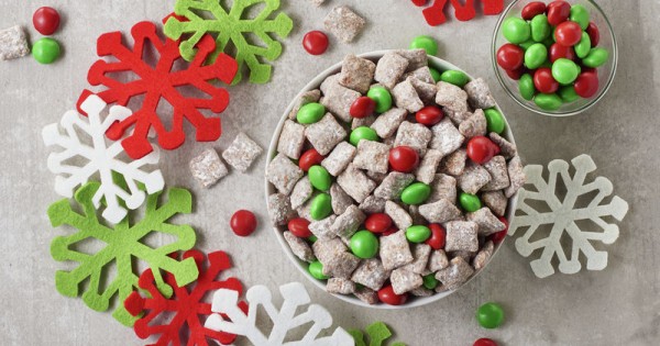 Holiday Muddy Buddy Chex Mix