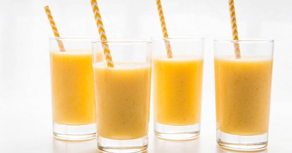 Peach Mimosa Smoothie