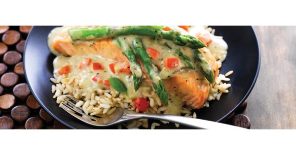 Creamy Basil Salmon Bake