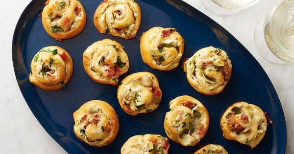 Bacon, Spinach and Artichoke Pinwheels