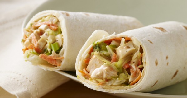 Crunchy Asian Chicken Wraps