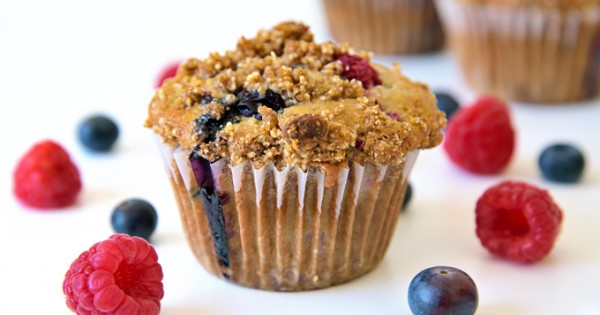 Mixed Berry Streusel Muffins