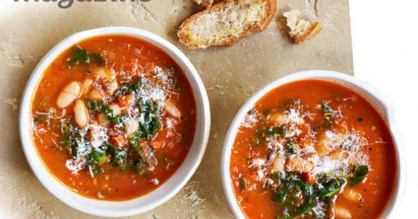 Kale and white bean soup with parmesan toasts