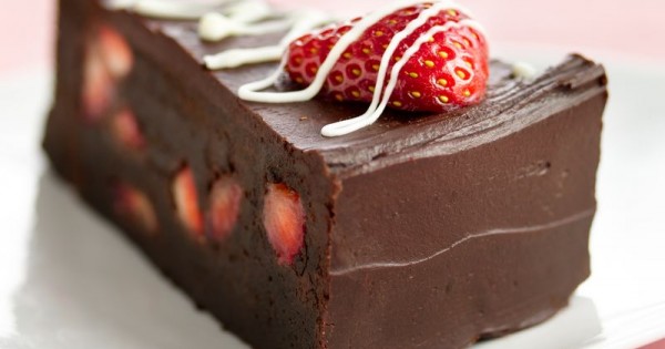 Fudge Lover's Strawberry Truffle Cake