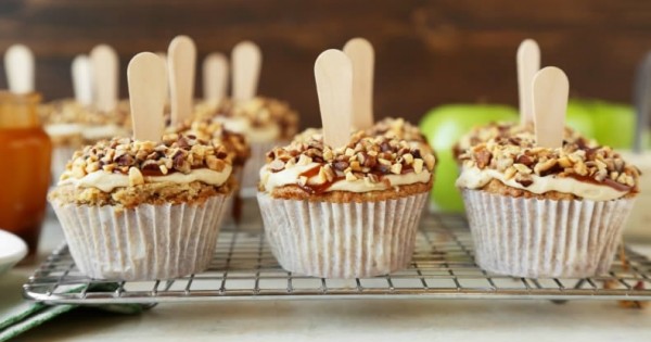 Caramel Apple Cupcakes