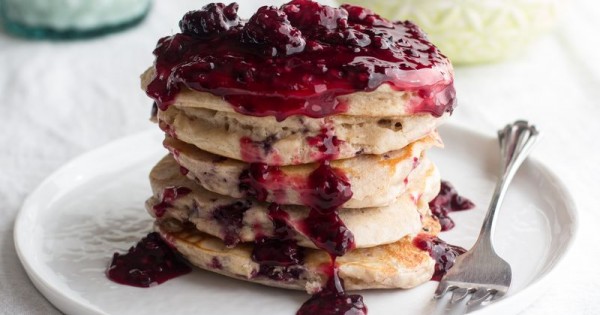 Blackberry Buttermilk Pancakes