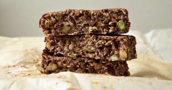 Vegan Date Breakfast Bars