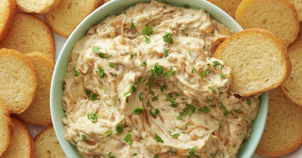 Slow-Cooker Caramelized Onion Dip