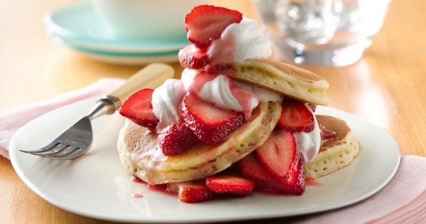Strawberries and Cream Pancakes