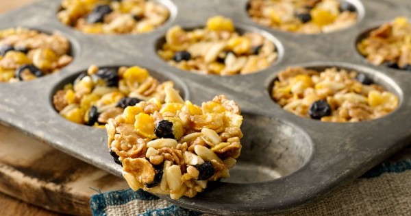 Honey Oat Clusters Cereal Cookies
