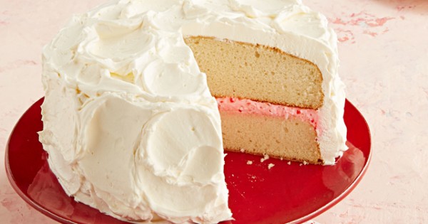 Peppermint Crunch Cake