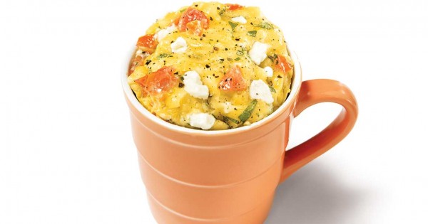 Goat cheese and basil breakfast omelette in a mug