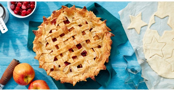 Apple Cranberry Cut Out Pie