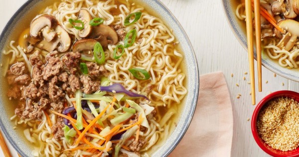 Quick Beef Ramyum (Korean Ramen)