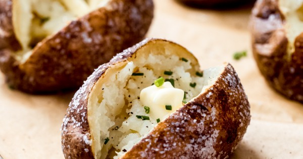 How to Make The Perfect Baked Potato