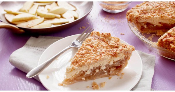 Caramel Apple Cheese Danish Pie