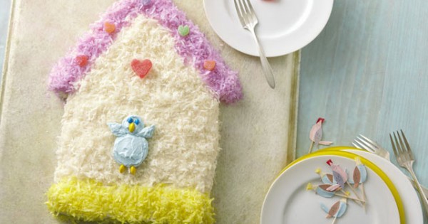 Birdhouse Cake