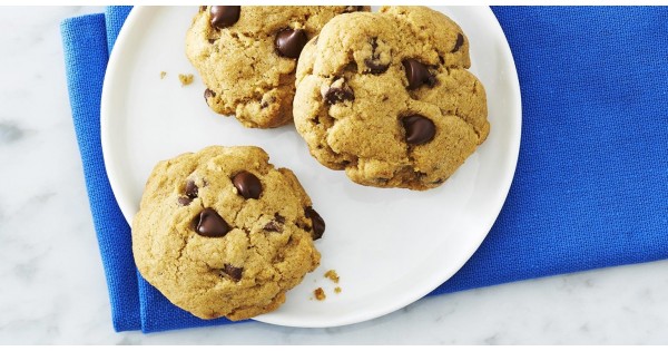 The Ultimate Gluten Free* Chocolate Chip Cookie