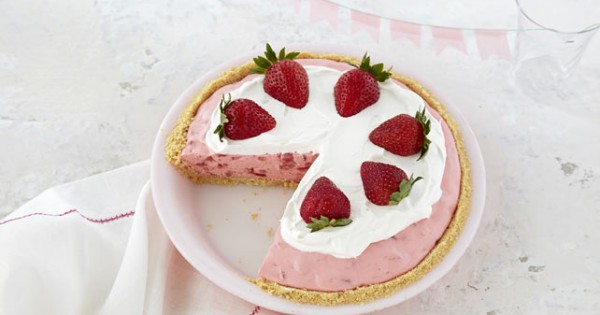 Creamy Strawberry Pie