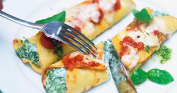 Italian Spinach and Cheese Baked Crepes