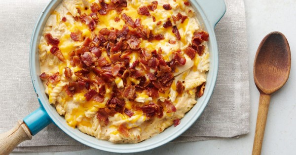 One-Pot Chicken, Bacon and Ranch Pasta