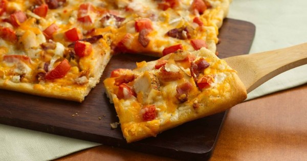 Chicken and Bacon Ranch Pizza