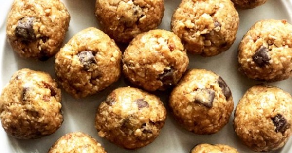 Easy Peanut Butter Energy Balls