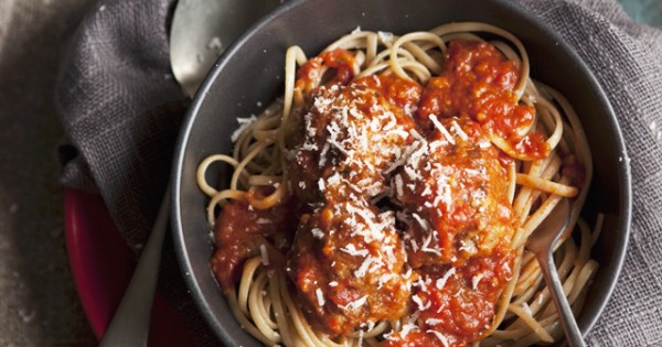 Spaghetti and Chickpea 'Meatballs'