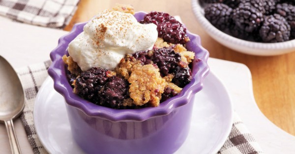 Slow-Cooker Sweet Cornbread Blackberry Cobbler