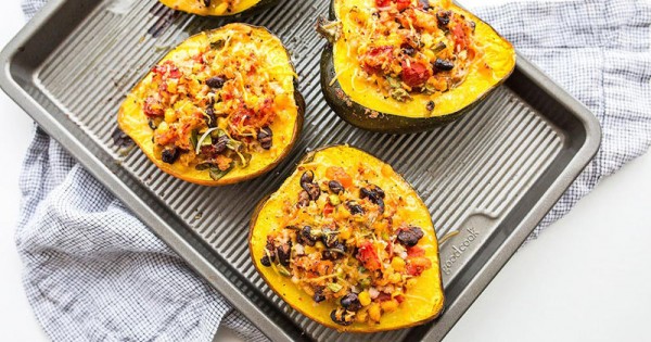 Taco-Stuffed Acorn Squash
