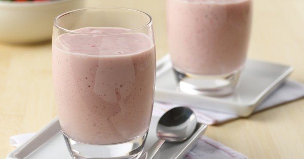 Strawberry-Banana YOP Smoothie