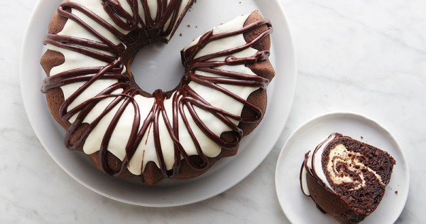 Chocolate Cheesecake Swirl Bundt Cake