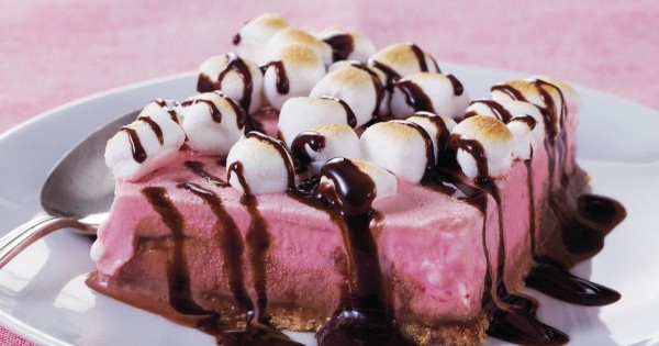 Strawberry S’more Ice Cream Cake