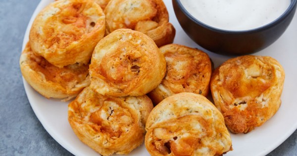 Buffalo Ranch Chicken Pinwheels