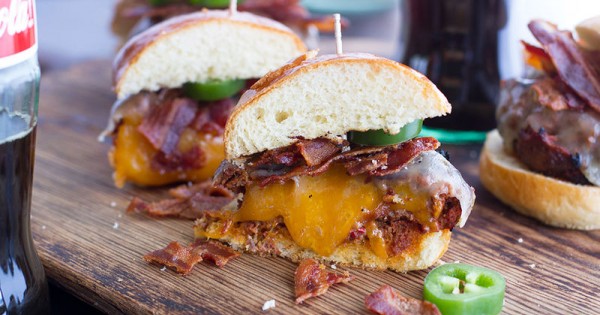 Mexican Juicy Lucy Burgers