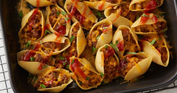 Cheeseburger Stuffed Shells