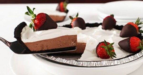 Chocolate Dipped-Strawberry Pie