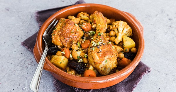 Moroccan Chicken Stew (Carrots, Chickpeas & Dates)
