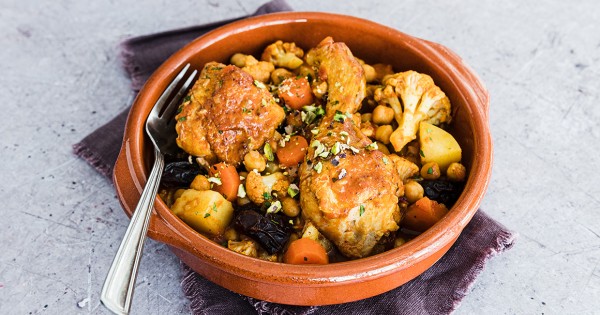 Moroccan Chicken Stew (Carrots, Chickpeas & Dates)