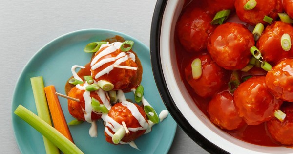 Slow-Cooker Buffalo Chicken Meatballs
