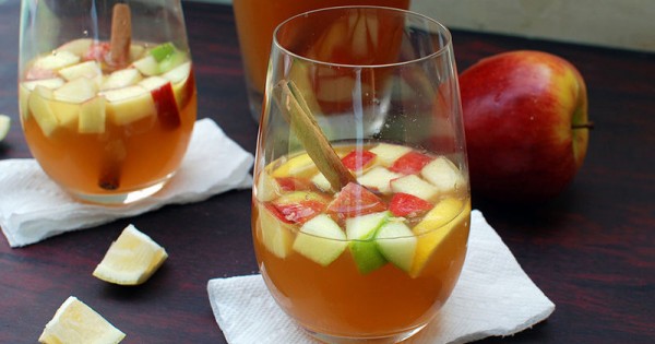 Apple Sangria