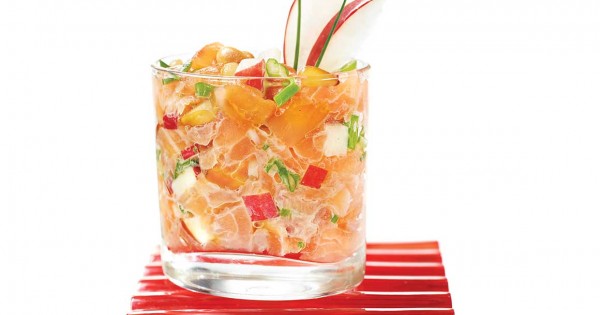 Two-salmon tartare with pine nuts and red apple from Geveviève Everell