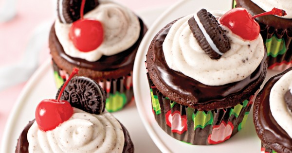 OREO Cookie Birthday Cupcakes
