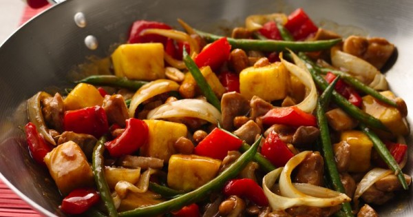 Sweet and Spicy Stir-Fry Chicken