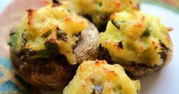 Stuffed button mushrooms