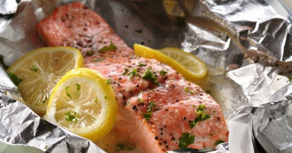 Grilled Lemon-Salmon Foil Packs